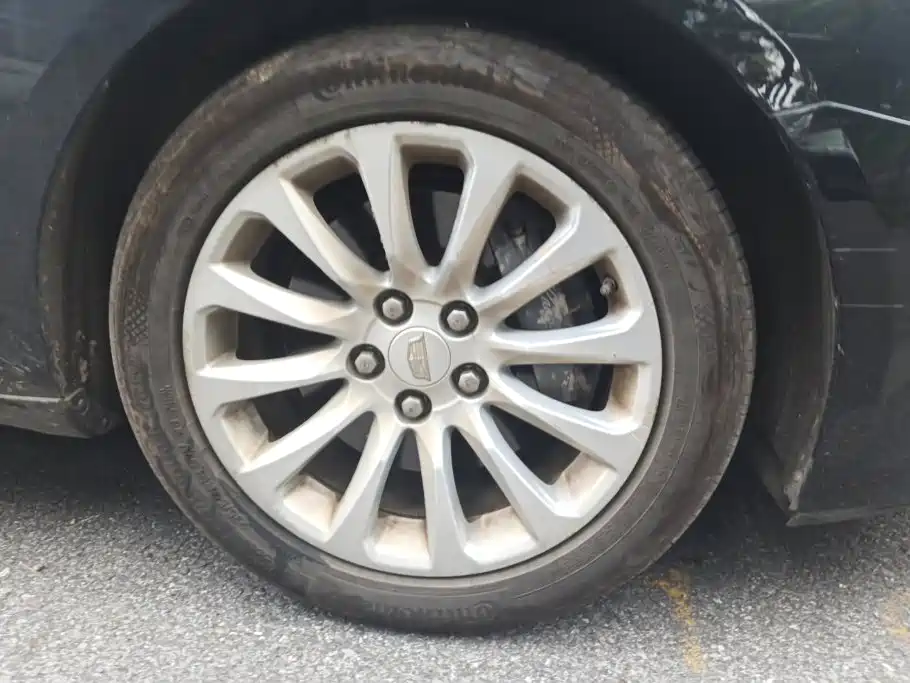 Cadillac XTS — миниатюра 6