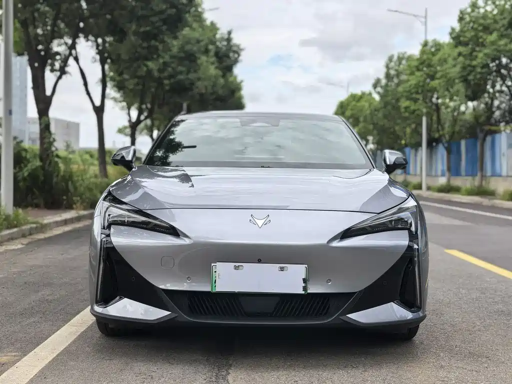 ARCFOX Alpha S5 — миниатюра 3