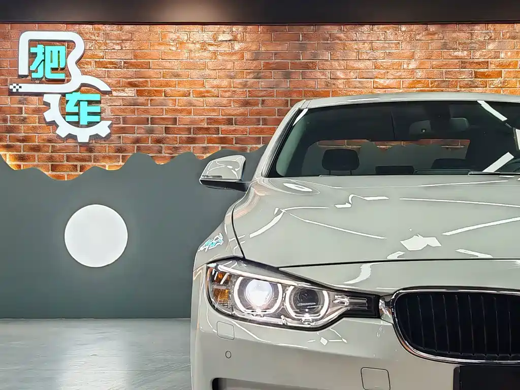 BMW 3 Series — миниатюра 27
