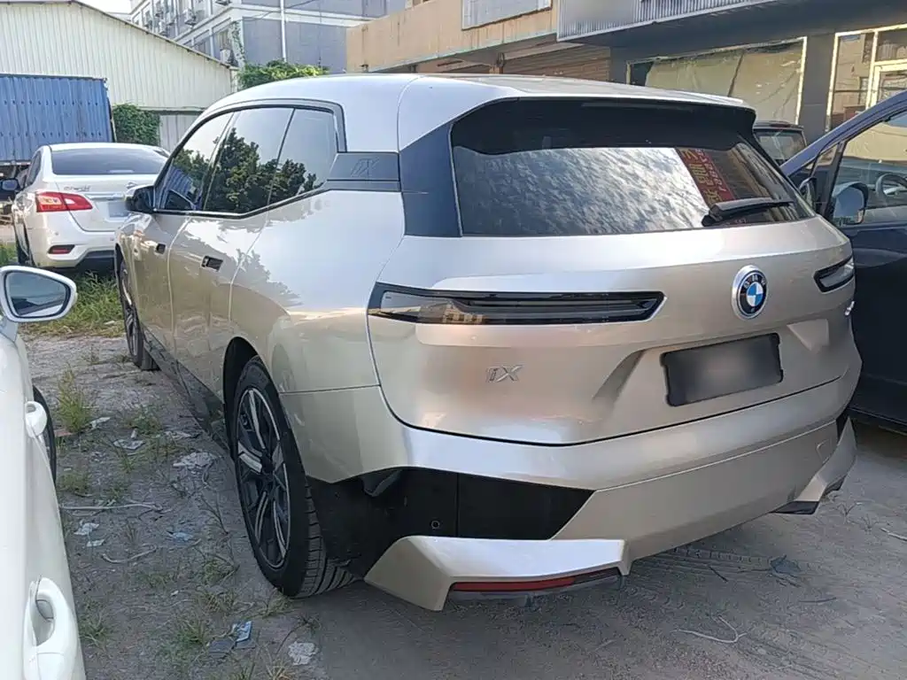 BMW iX — миниатюра 5