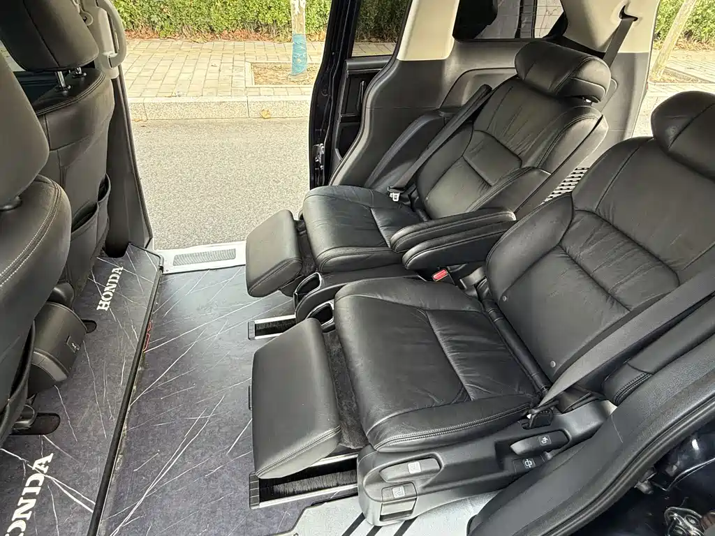 Honda Odyssey — миниатюра 5