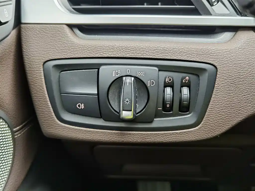 BMW X1 — миниатюра 21