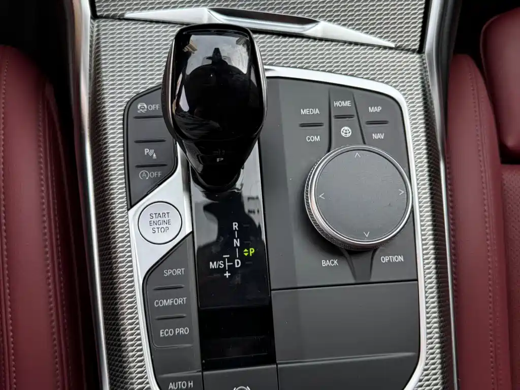 BMW 3 Series — миниатюра 18