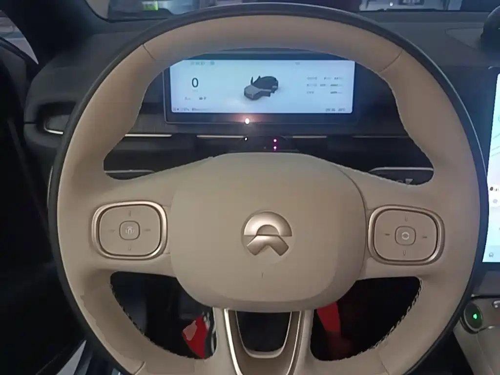 NIO ES6 — миниатюра 11