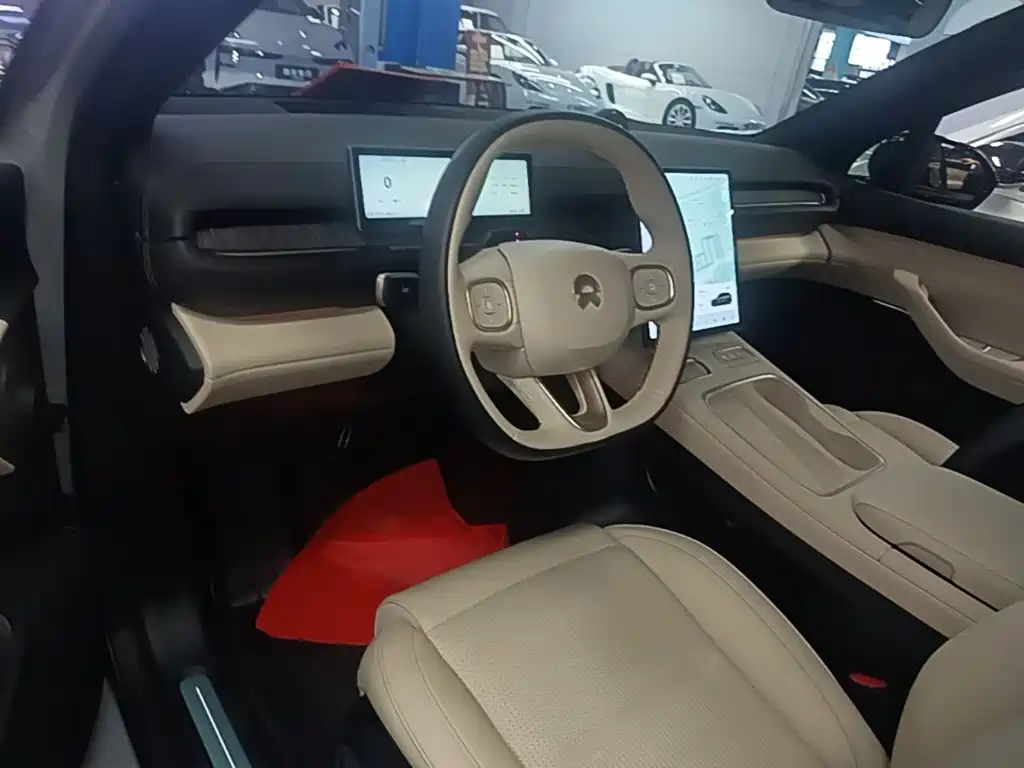NIO ES6 — миниатюра 10