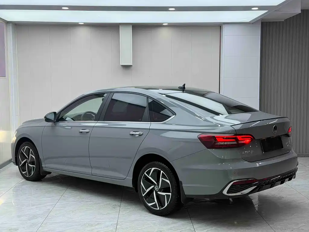 Volkswagen Lavida — миниатюра 6