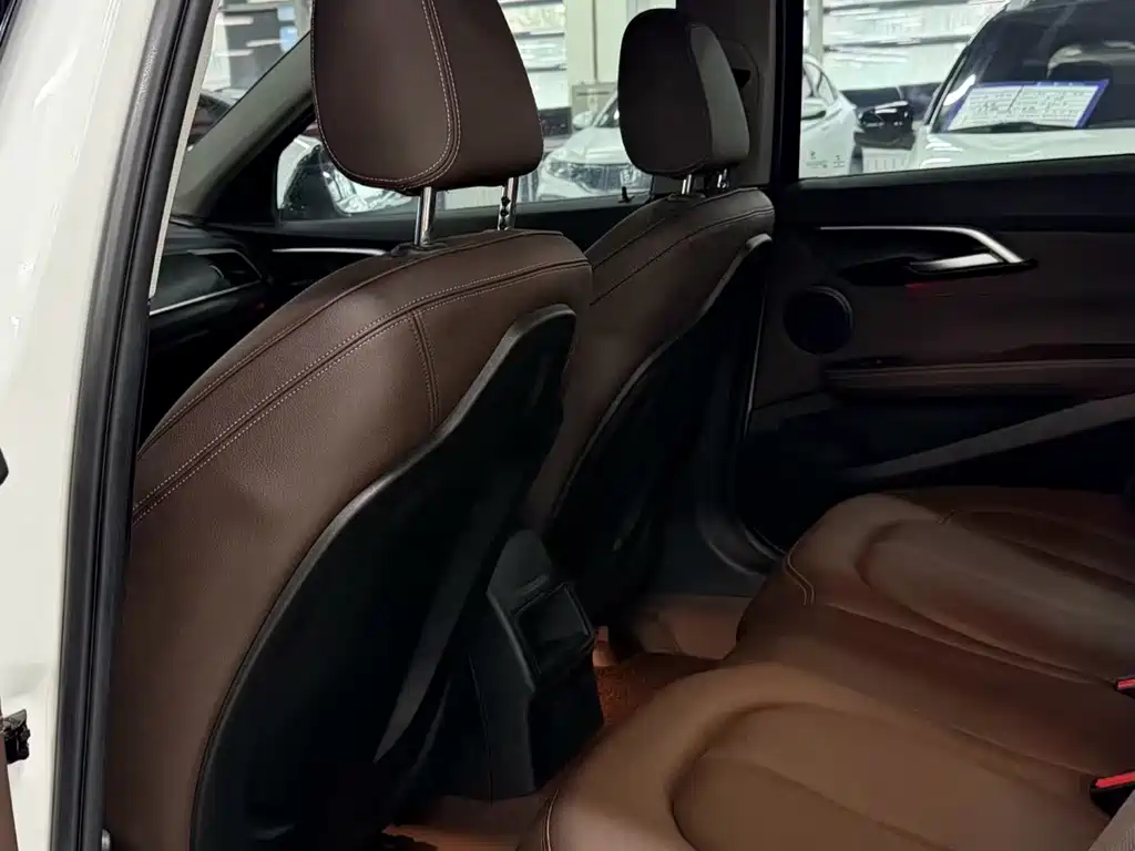 BMW 1 Series — миниатюра 6