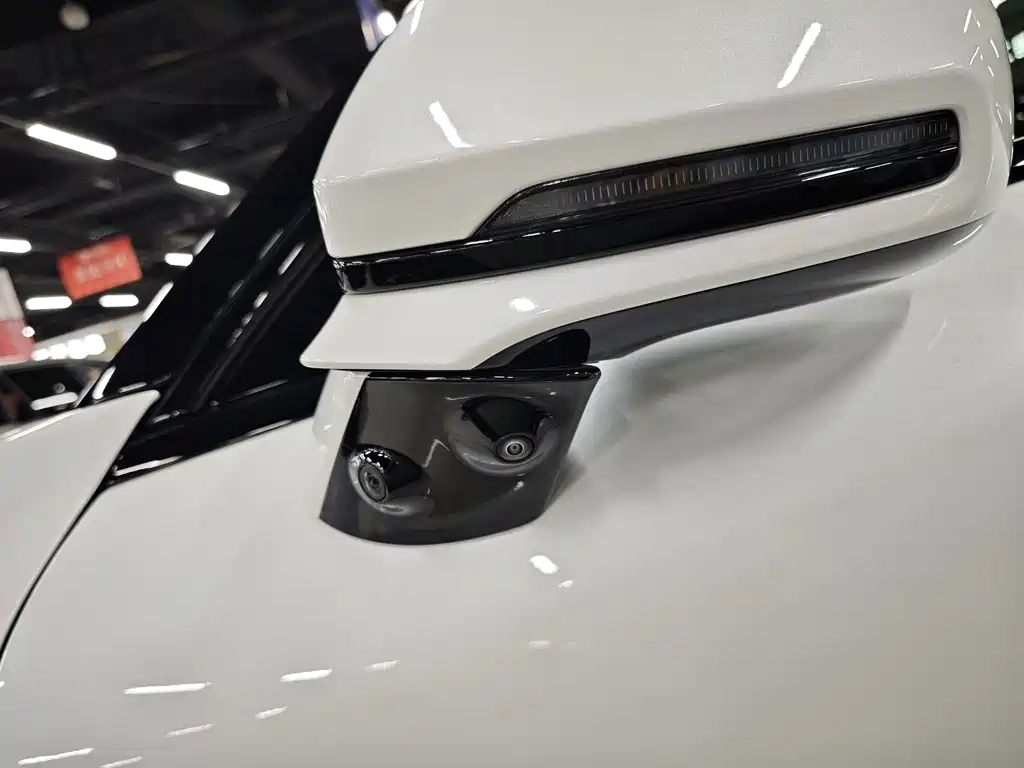 XPeng G9 — миниатюра 20