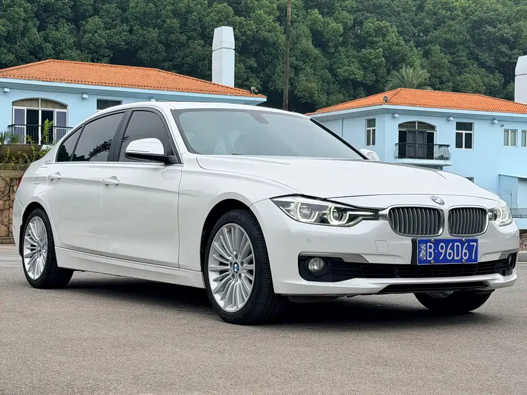 BMW 3 Series — миниатюра 7