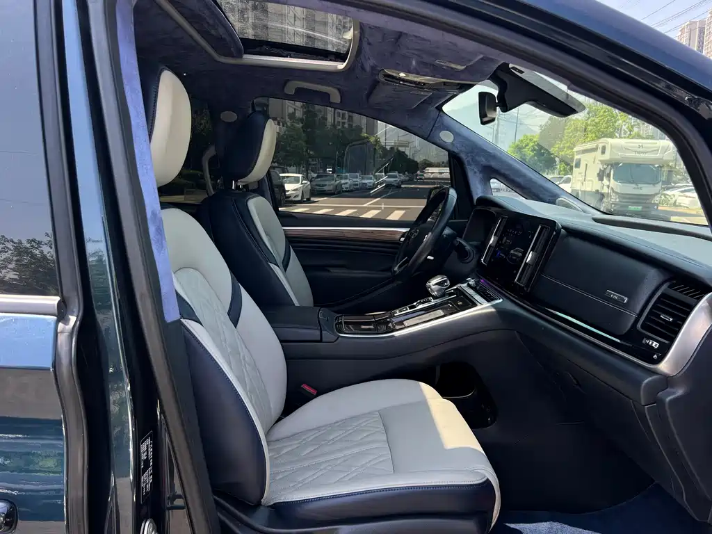 GAC Motor Trumpchi M8 — миниатюра 19