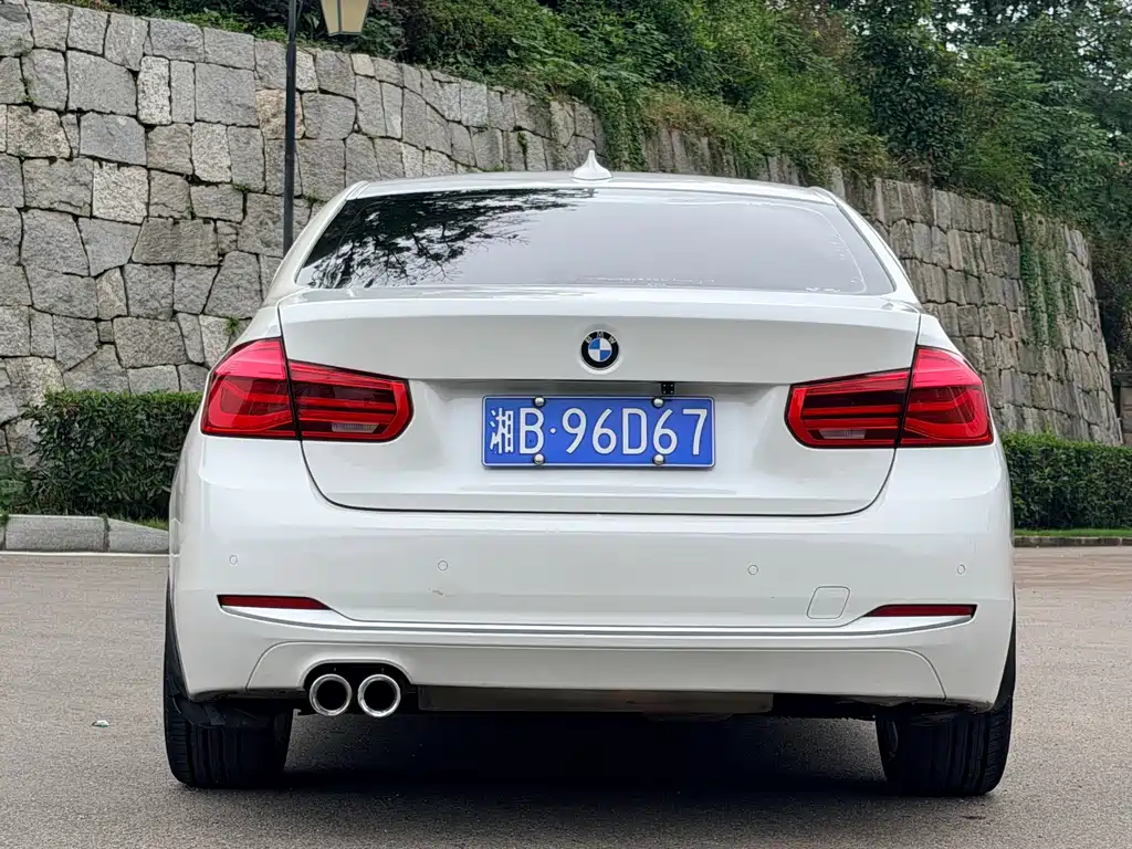 BMW 3 Series — миниатюра 5