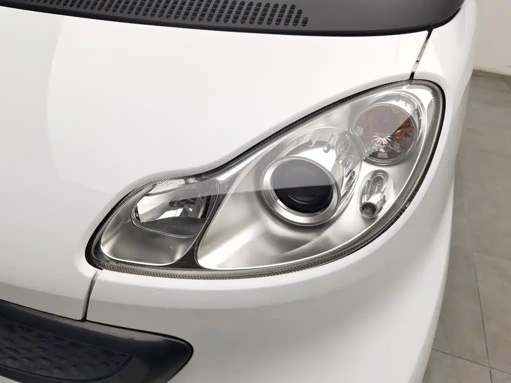 smart Smart Fortwo — миниатюра 7
