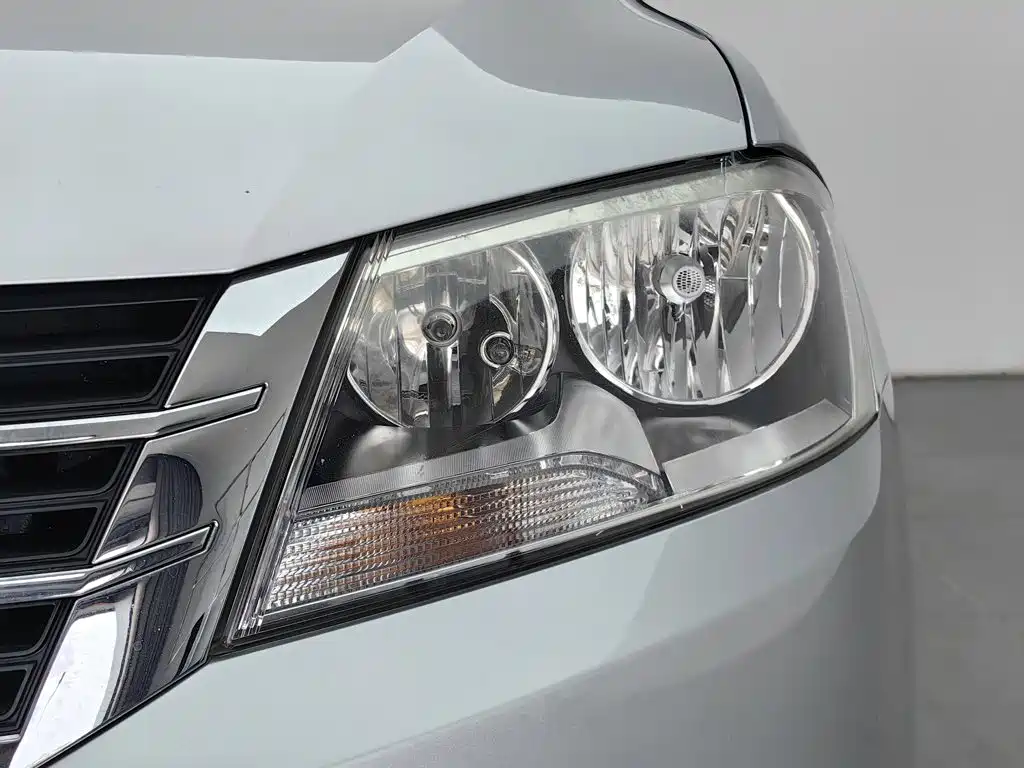 Volkswagen Lavida — миниатюра 7