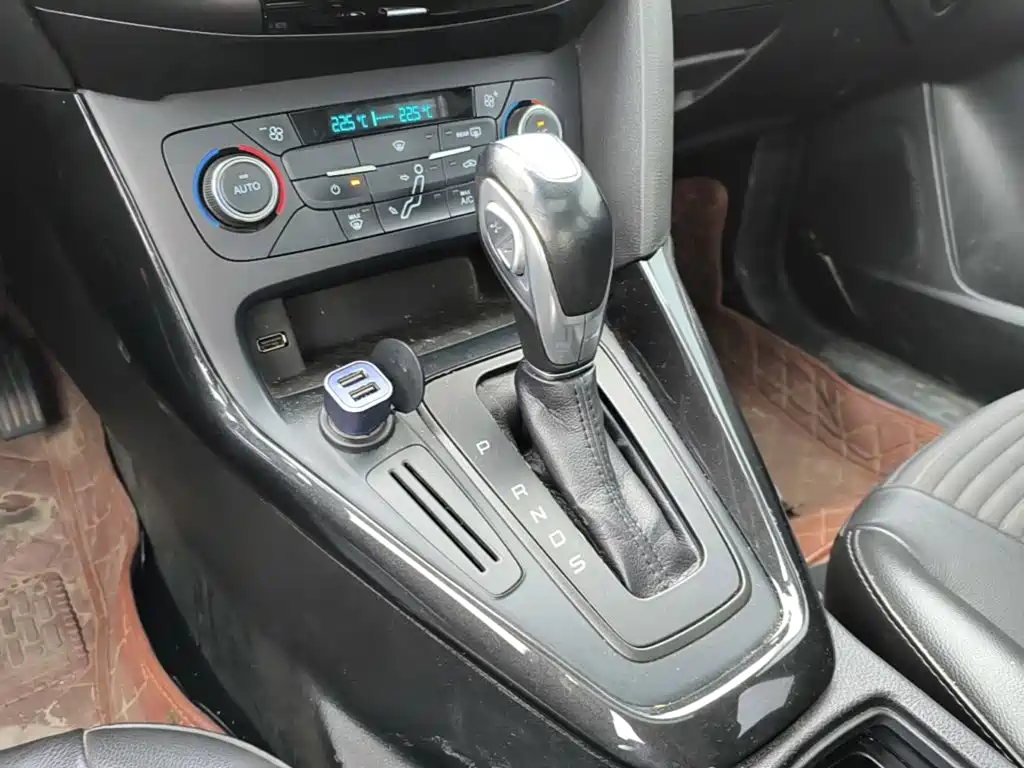 Ford Focus — миниатюра 14