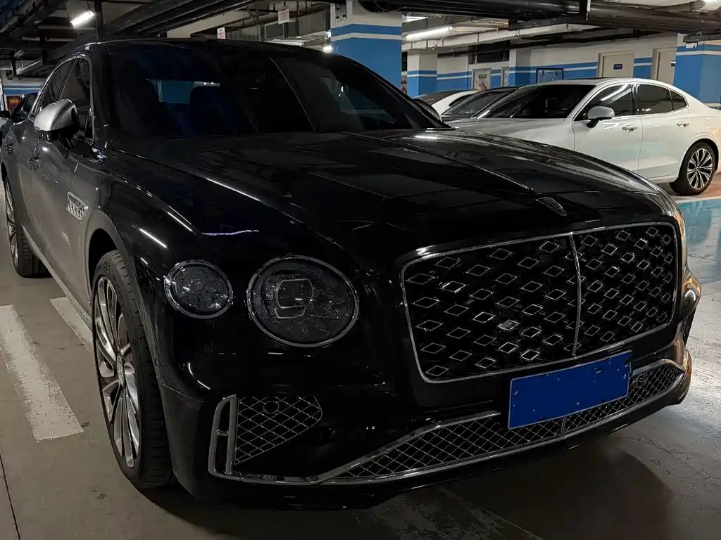 Bentley Flying Spur — миниатюра 2