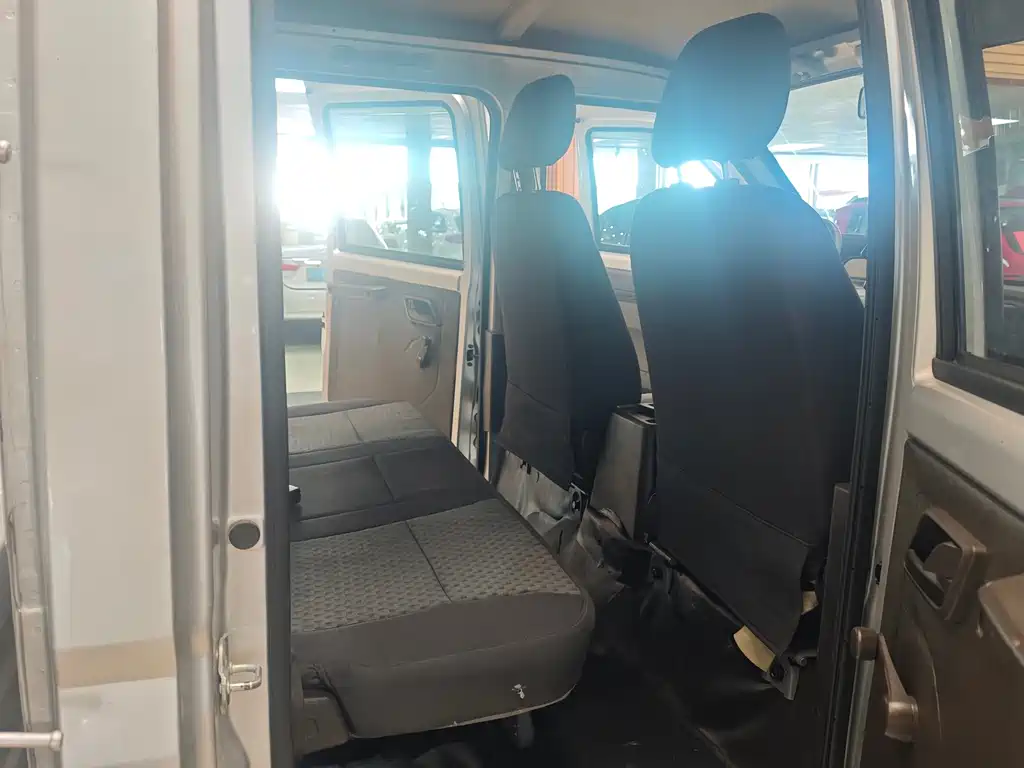 Wuling Rongguang New Truck — миниатюра 10