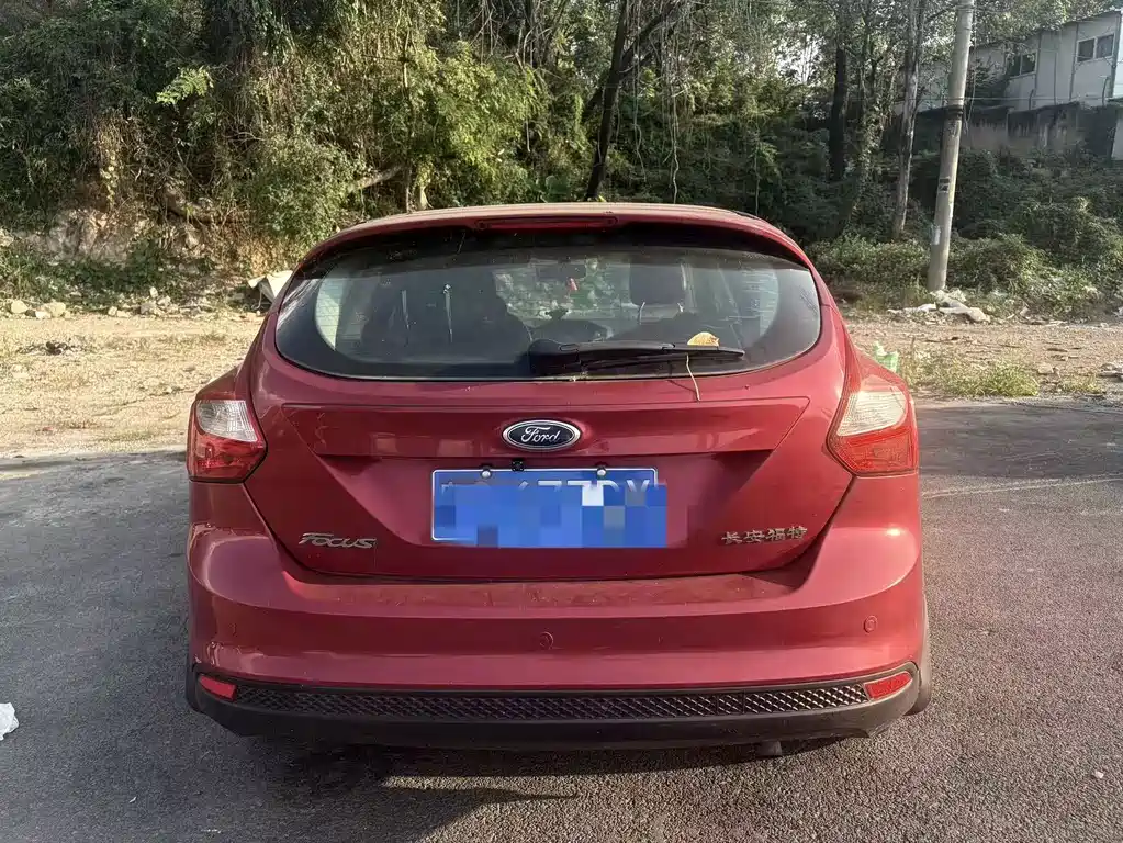 Ford Focus — миниатюра 10