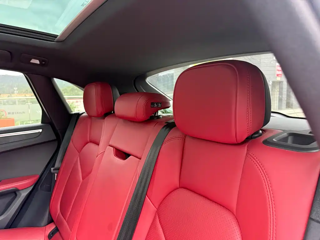 Porsche Macan — миниатюра 36