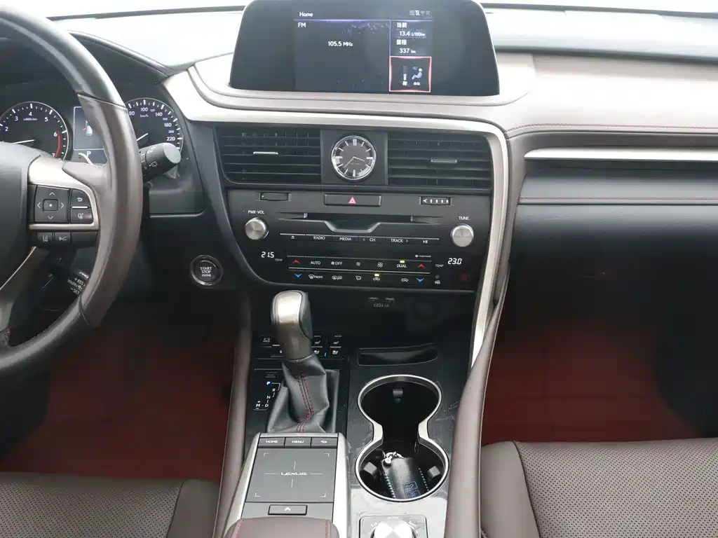 Lexus RX — миниатюра 9