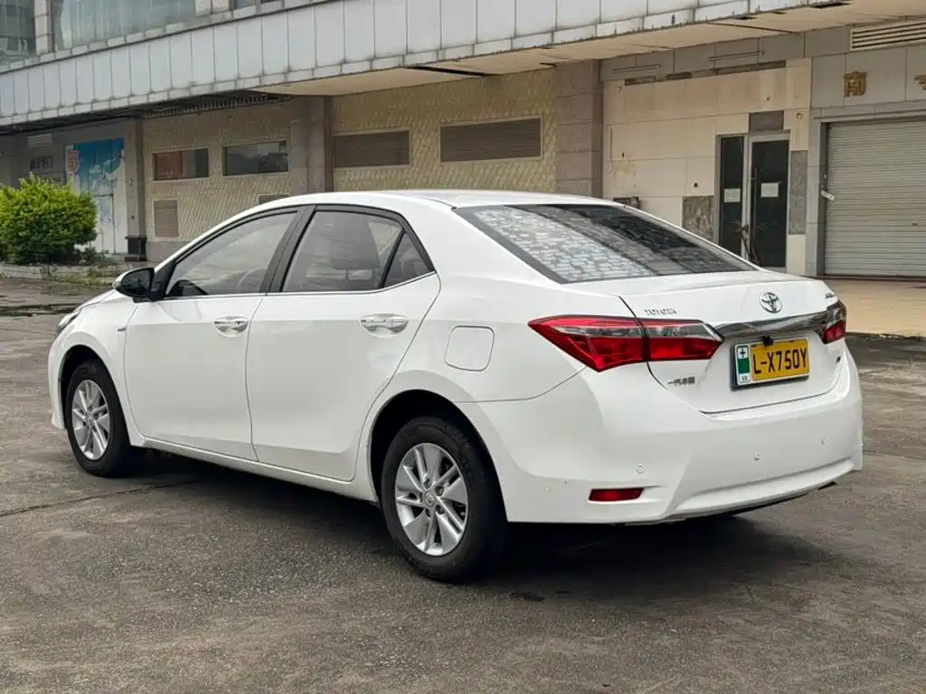 Toyota Corolla — миниатюра 7