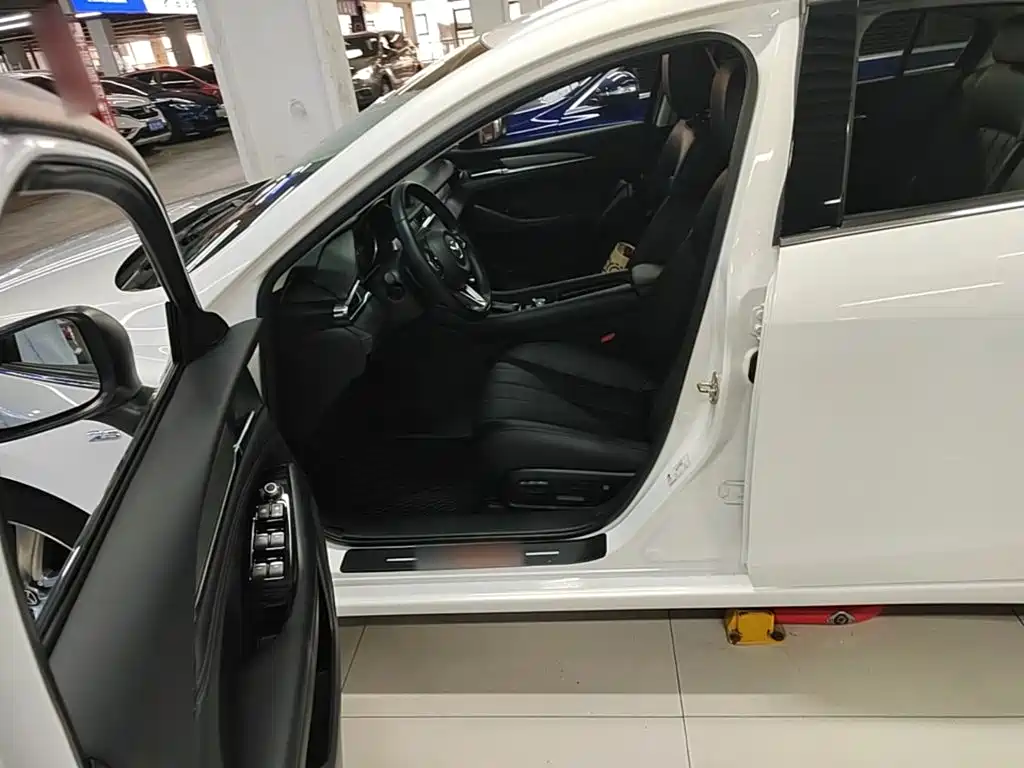 Mazda Atenza — миниатюра 15