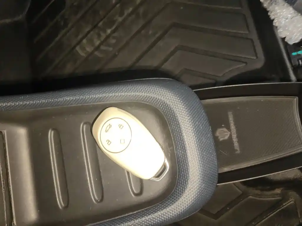 Leapmotor Leapmotor T03 — миниатюра 9