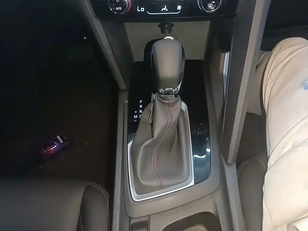 Chevrolet Volando — миниатюра 14