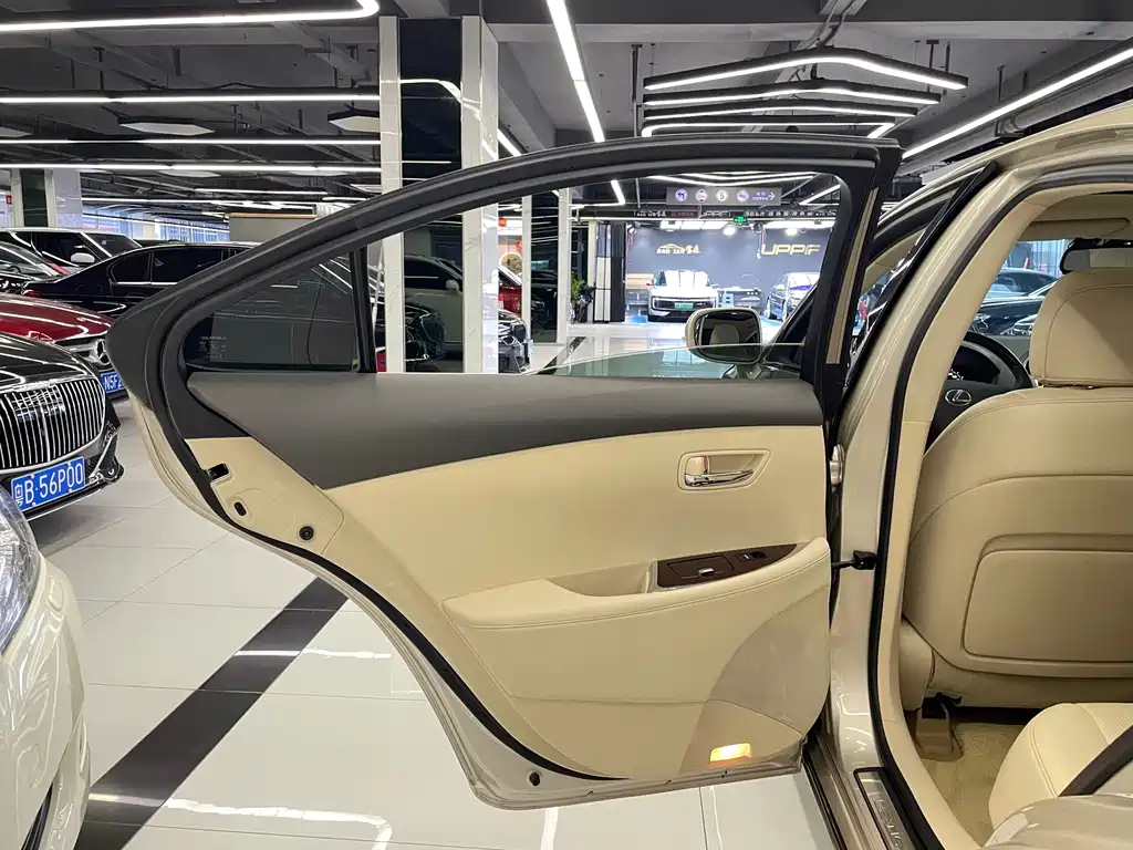 Lexus ES — миниатюра 39