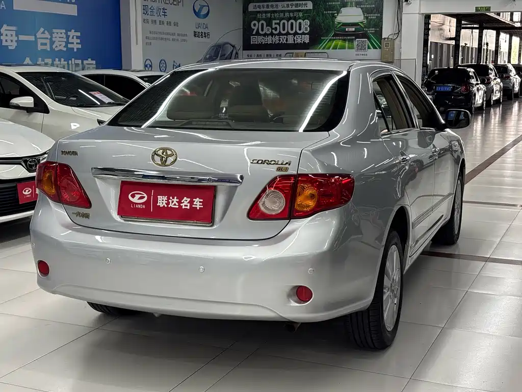 Toyota Corolla — миниатюра 3
