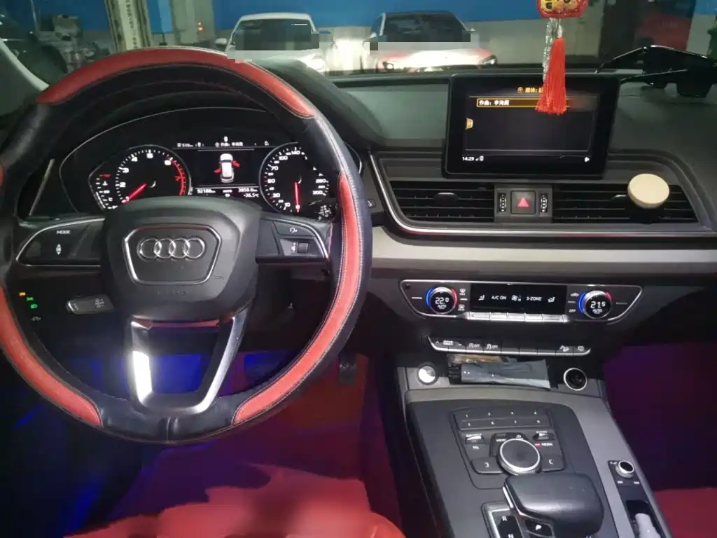 Audi Q5L — миниатюра 13