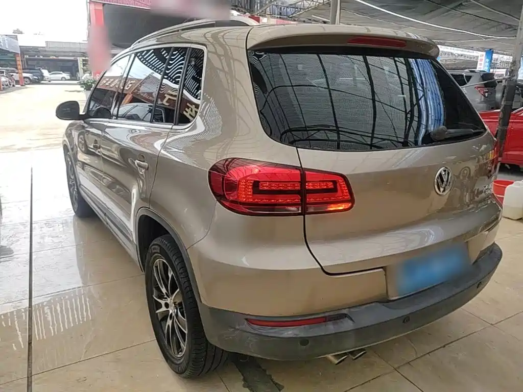 Volkswagen Tiguan — миниатюра 5