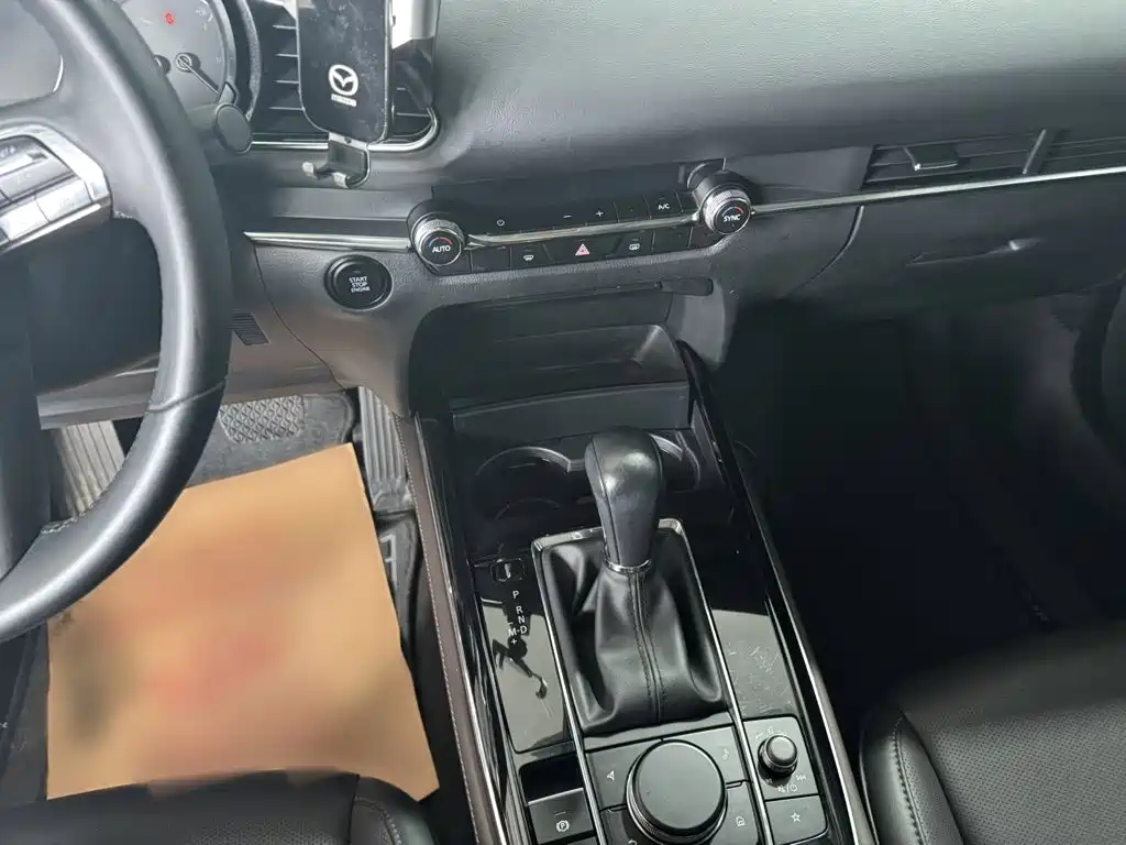 Mazda CX-30 — миниатюра 14
