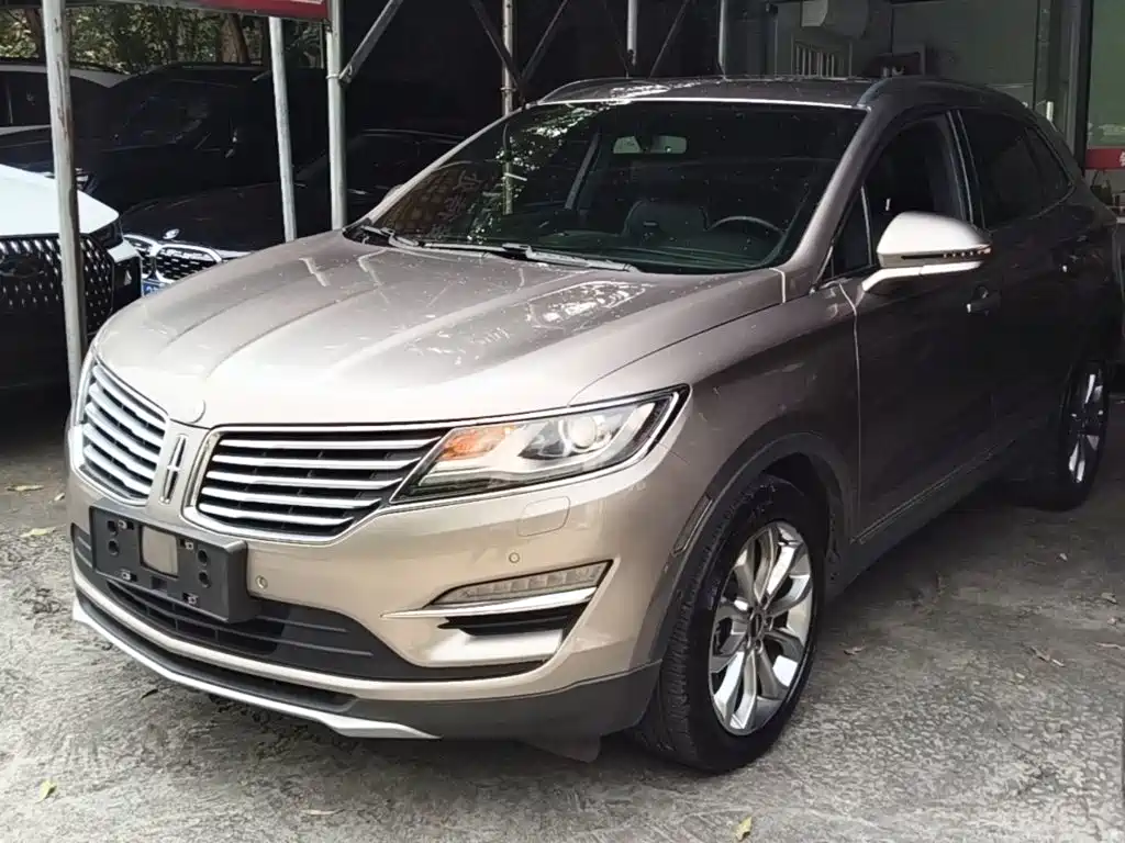 Lincoln MKC — миниатюра 2