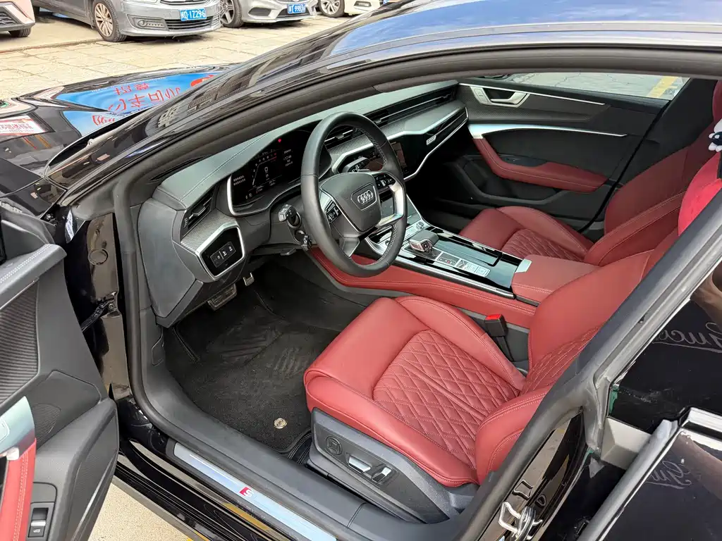 Audi A7L — миниатюра 7