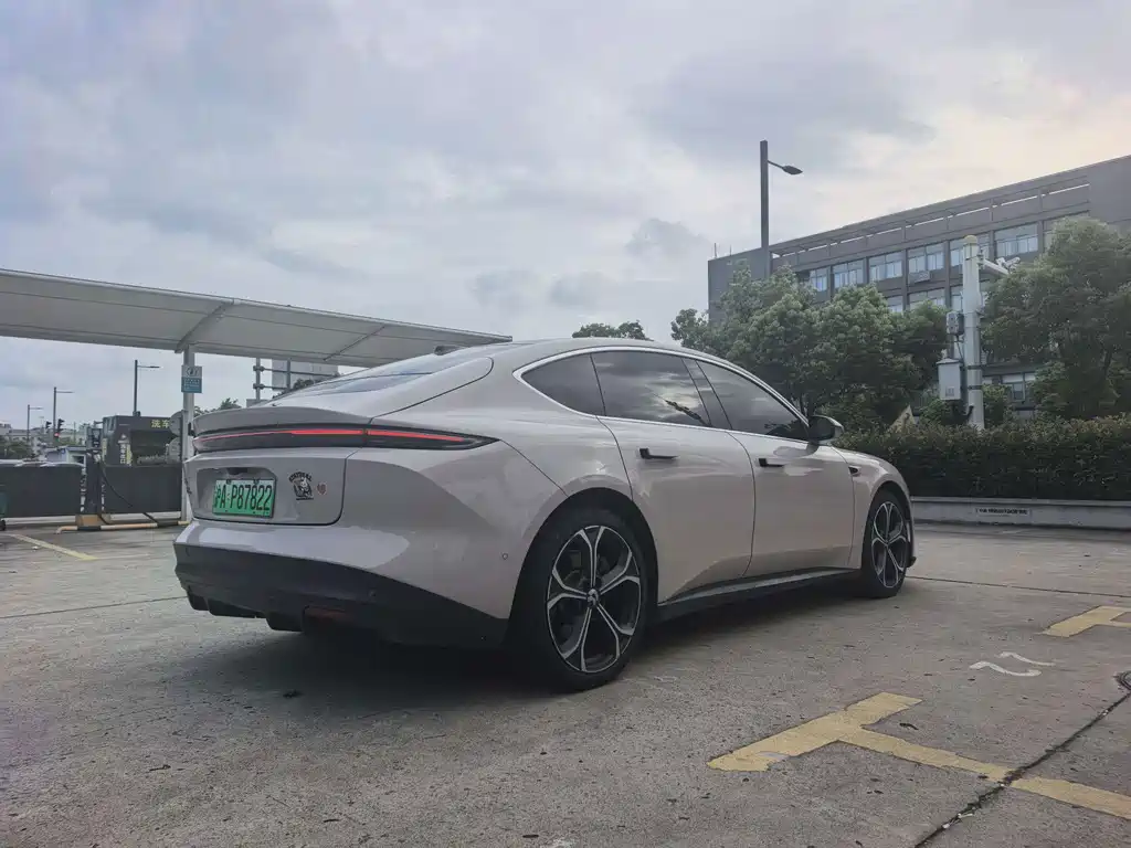 NIO ET5 — миниатюра 6