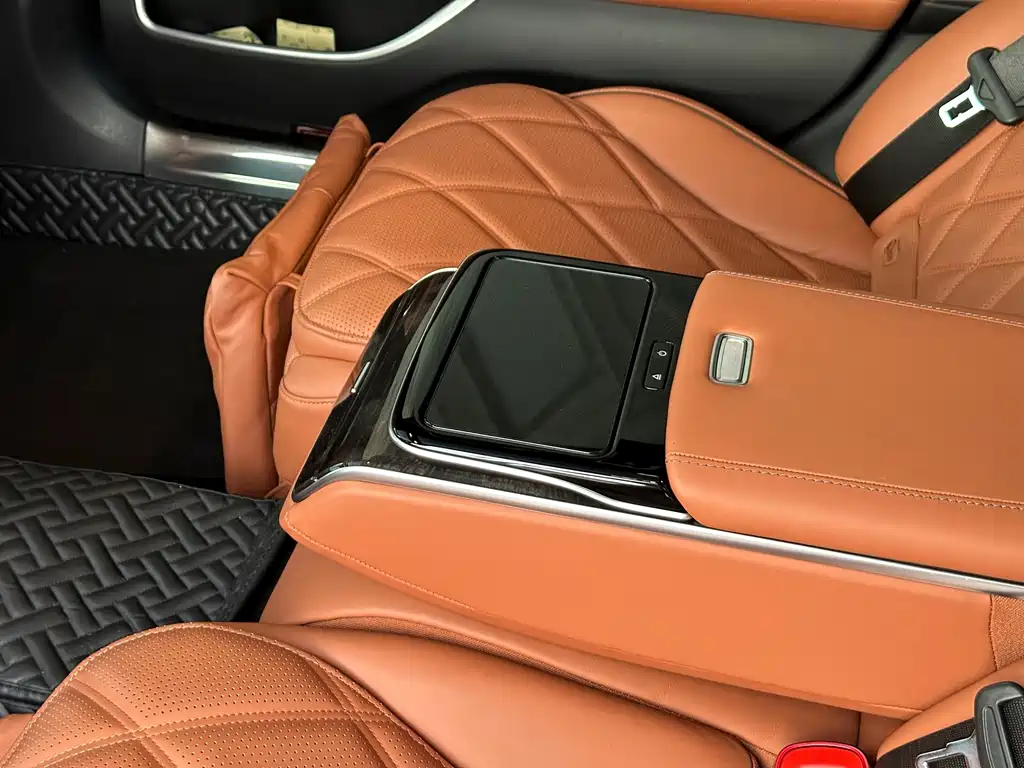 Mercedes-Benz S-Class — миниатюра 28