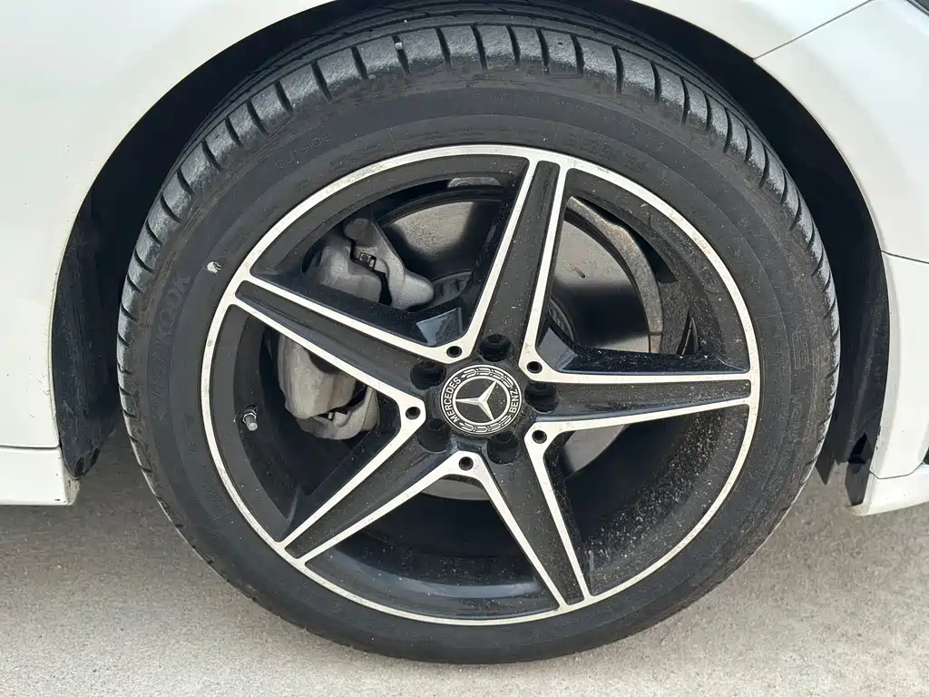 Mercedes-Benz C-Class — миниатюра 20