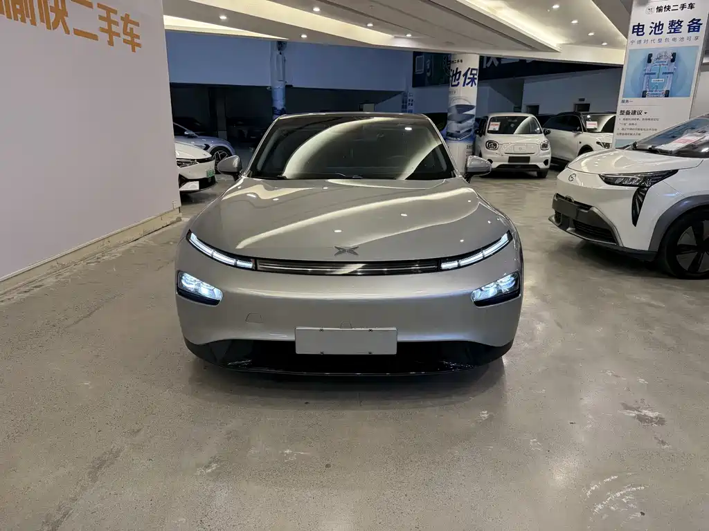 XPeng P7 — миниатюра 2