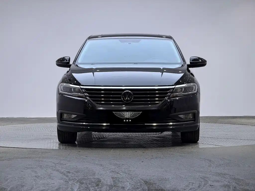 Volkswagen Lavida — миниатюра 2