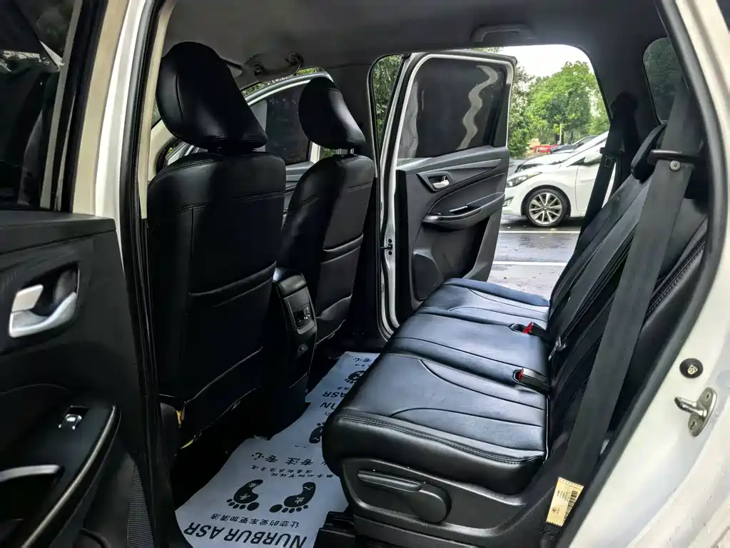 Baojun 730 — миниатюра 8