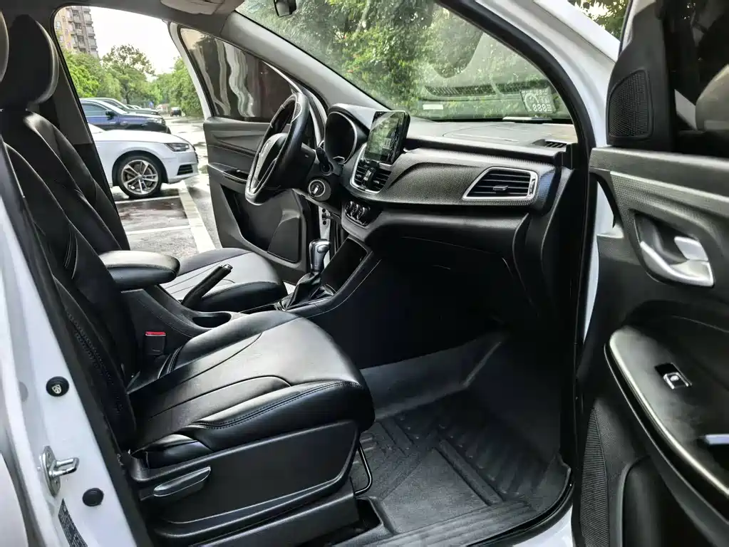Baojun 730 — миниатюра 6