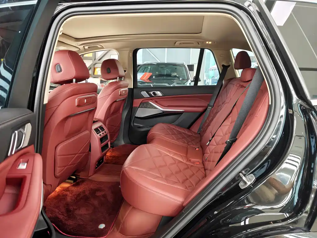BMW X5 — миниатюра 14