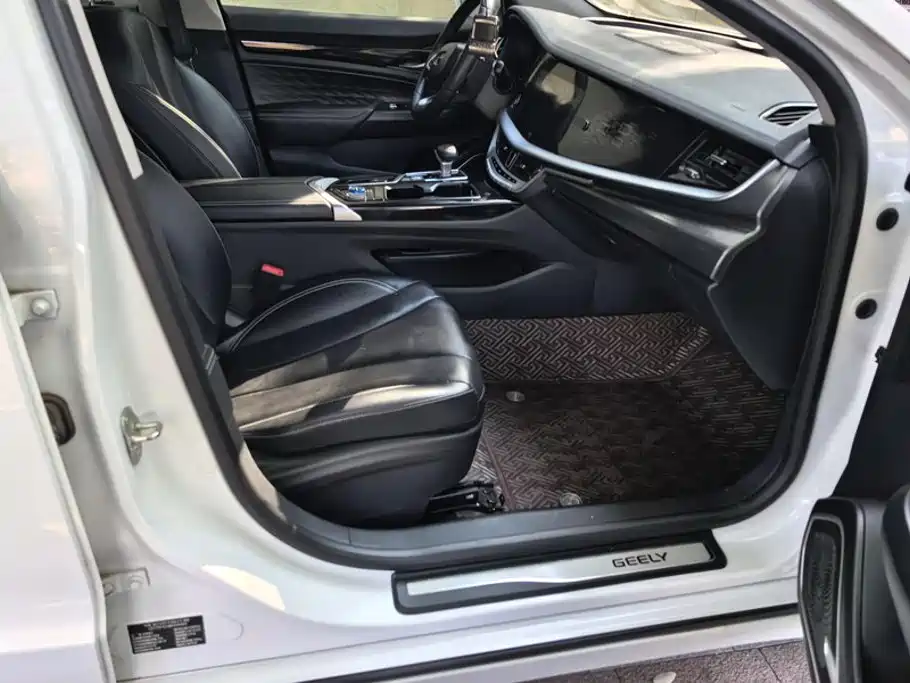 Geely Borui Hybrid — миниатюра 8