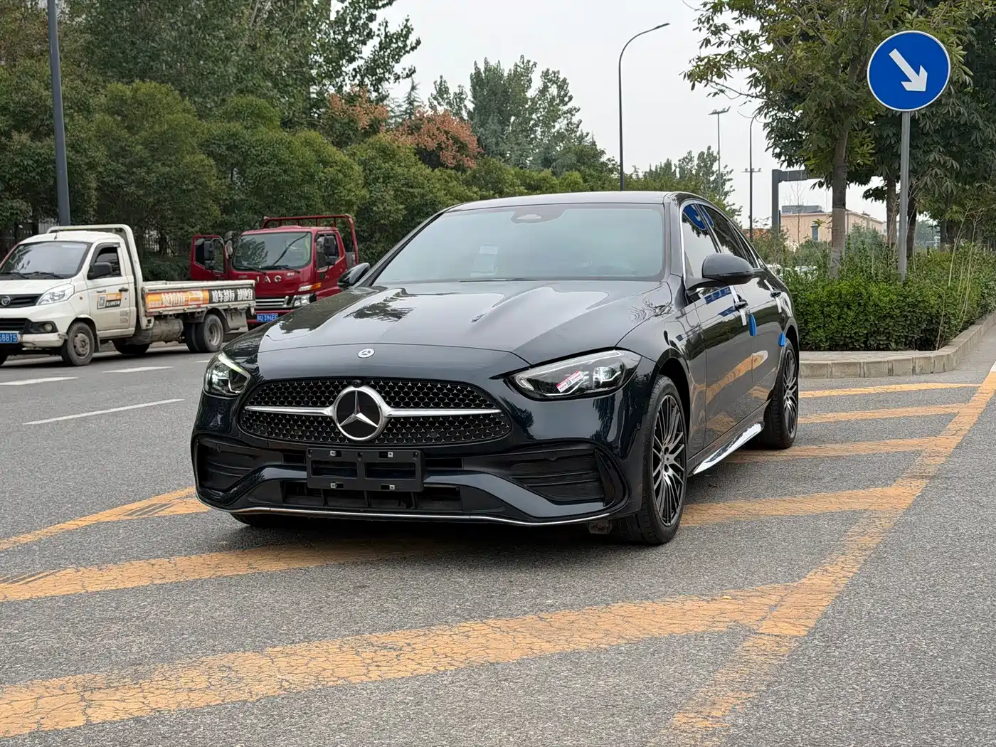 奔驰C级 2022款 C 260 L 运动版 2022