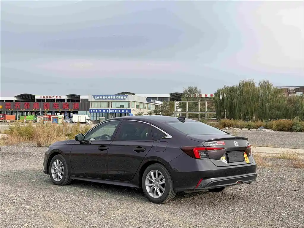 Honda Integra — миниатюра 6