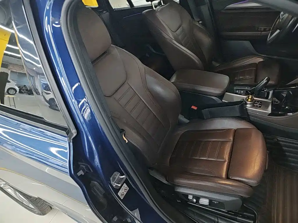 BMW X4 — миниатюра 25