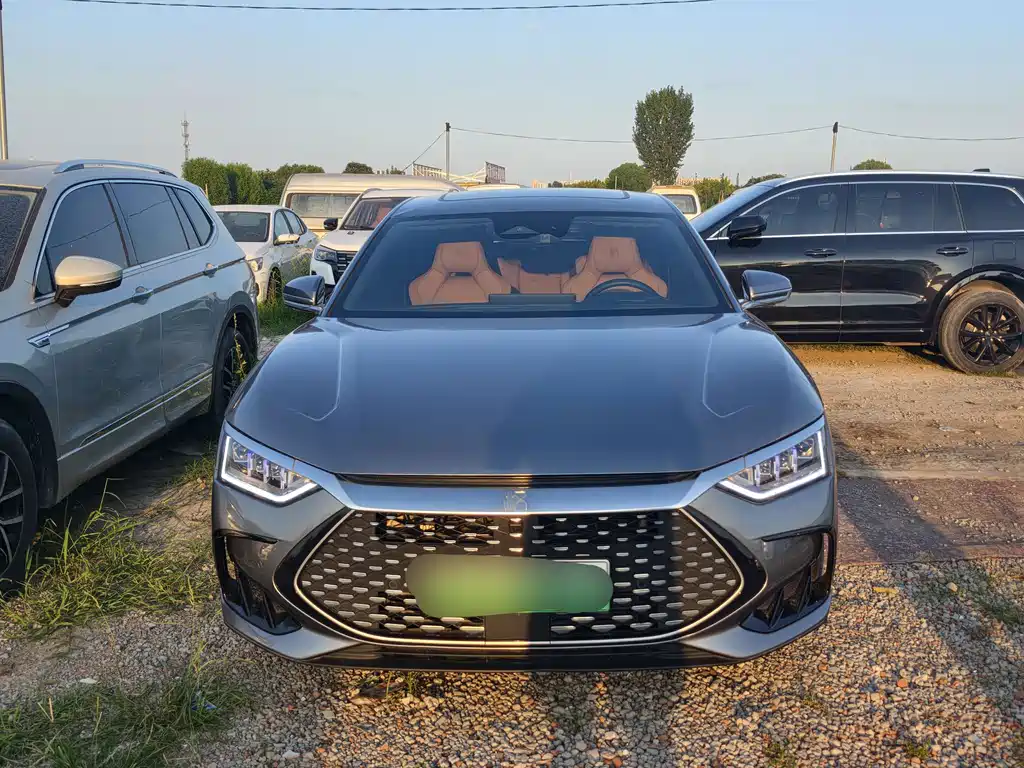 BYD Han — миниатюра 2