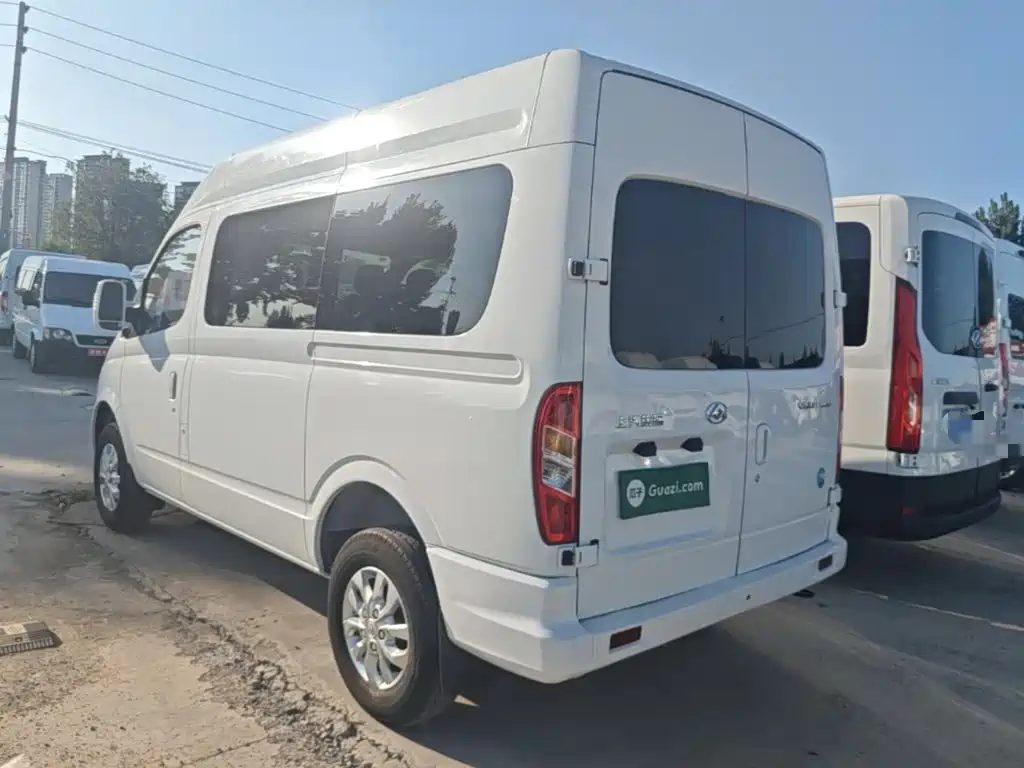 Maxus V80 — миниатюра 5