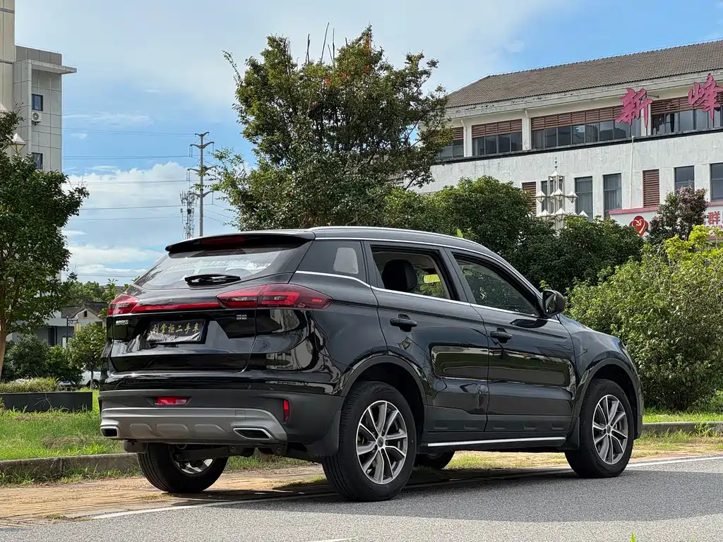 Geely Boyue — миниатюра 7