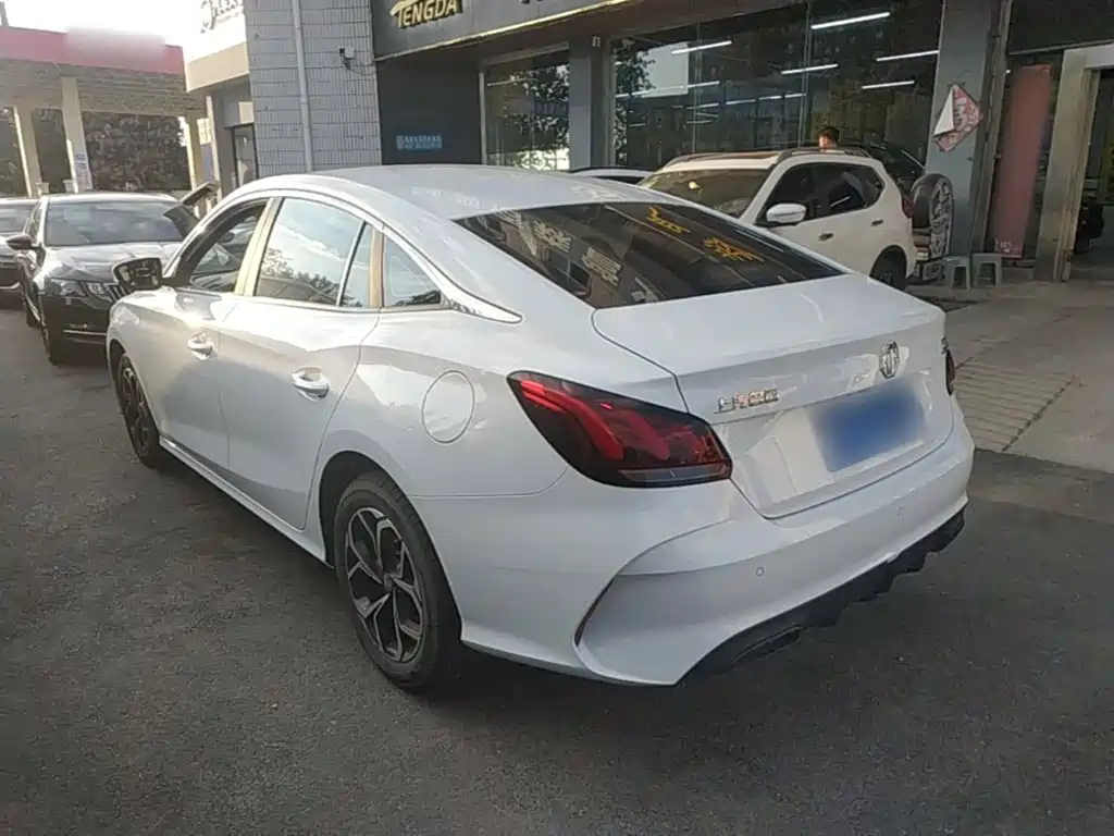 MG MG5 — миниатюра 5